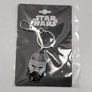 Disney Star Wars Kylo Ren Helmet Keychain Lucasfilm Metal Ring Charm Accessory